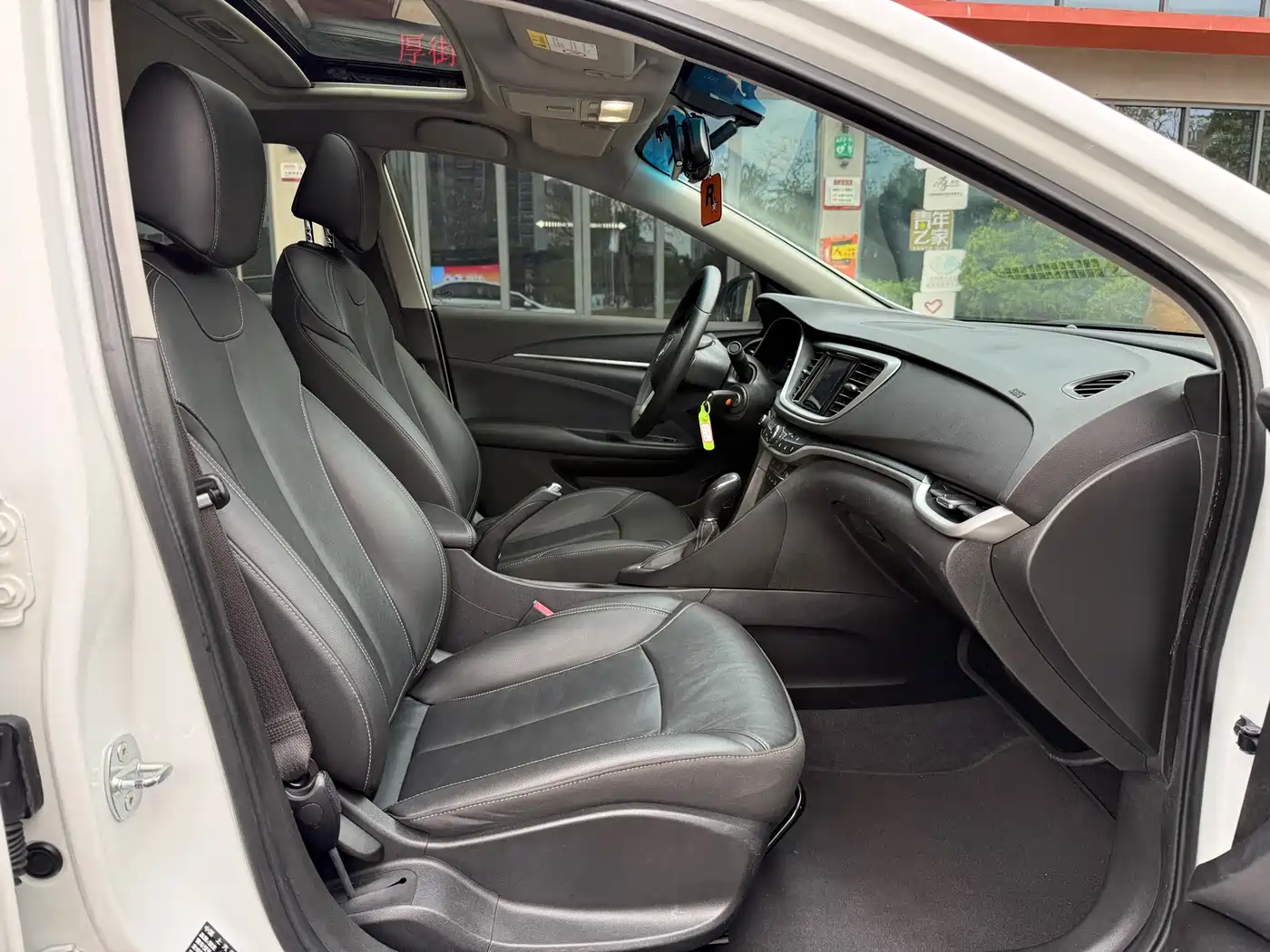 Buick Excelle 2019 18T Auto Connected Elite China VI фото 14