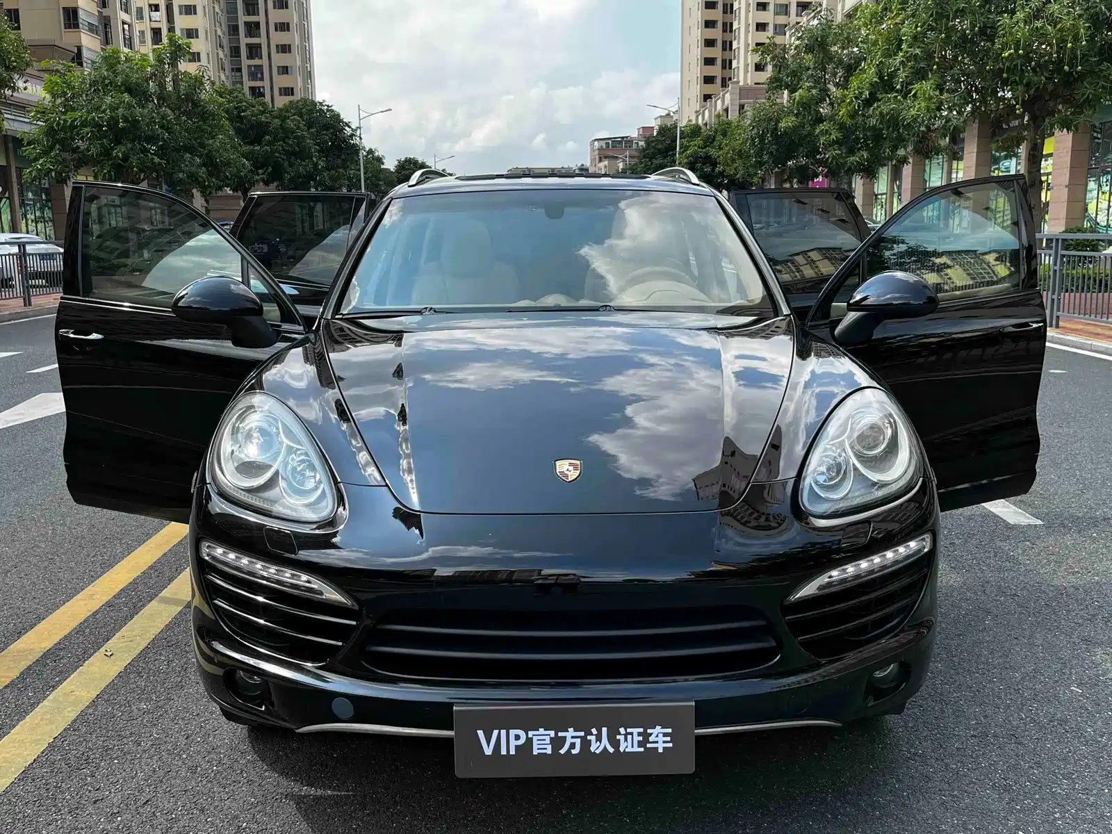 صورة 17 - Porsche Cayenne