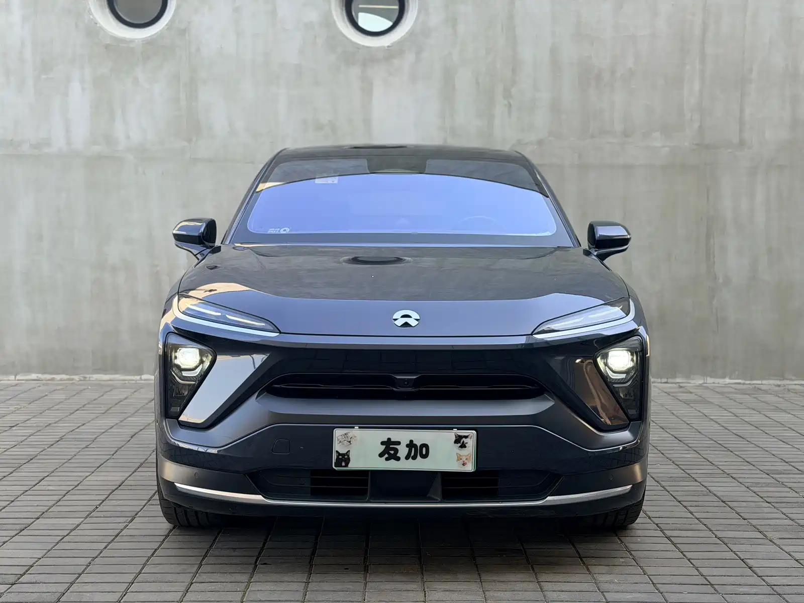 Фото 2 - NIO EC6