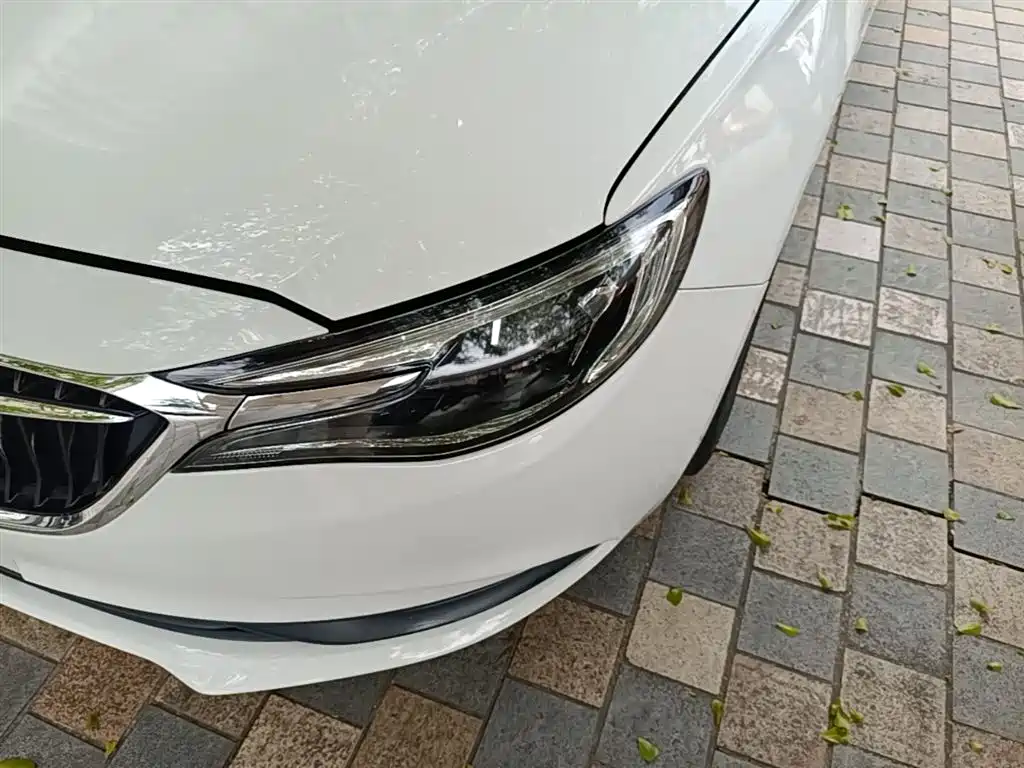Buick Excelle 2019 18T Auto Connected Elite China VI фото 24