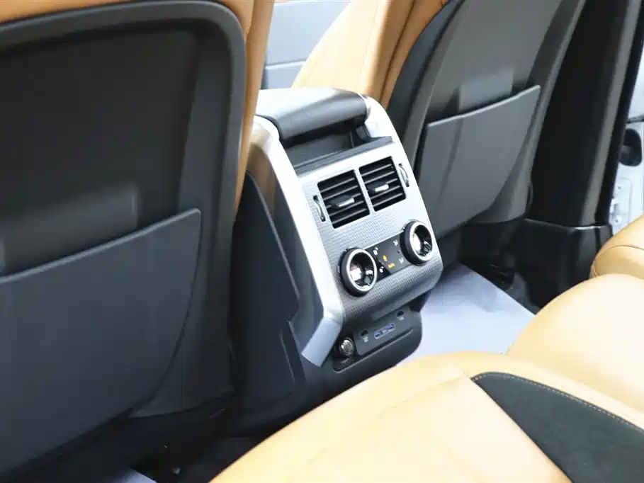 Land Rover Range Rover Sport 2021 3.0 L6 Gloss Black Edition фото 21