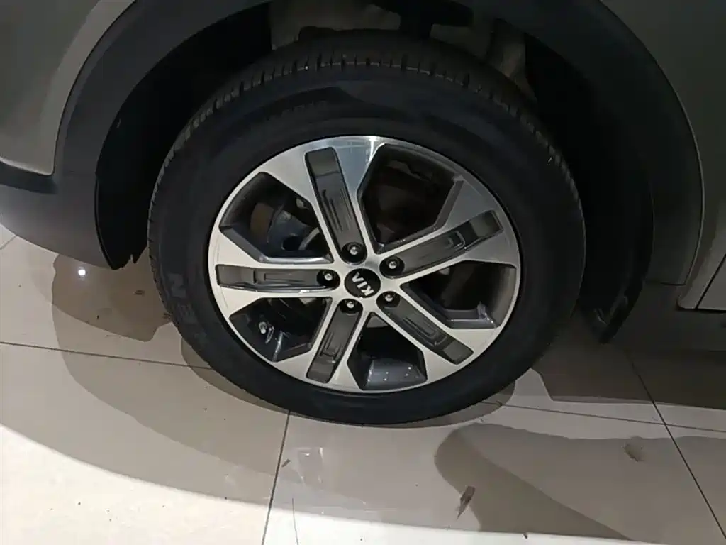 Kia Sportage 2019 2.0L Automatic Smart Luxury Edition фото 23