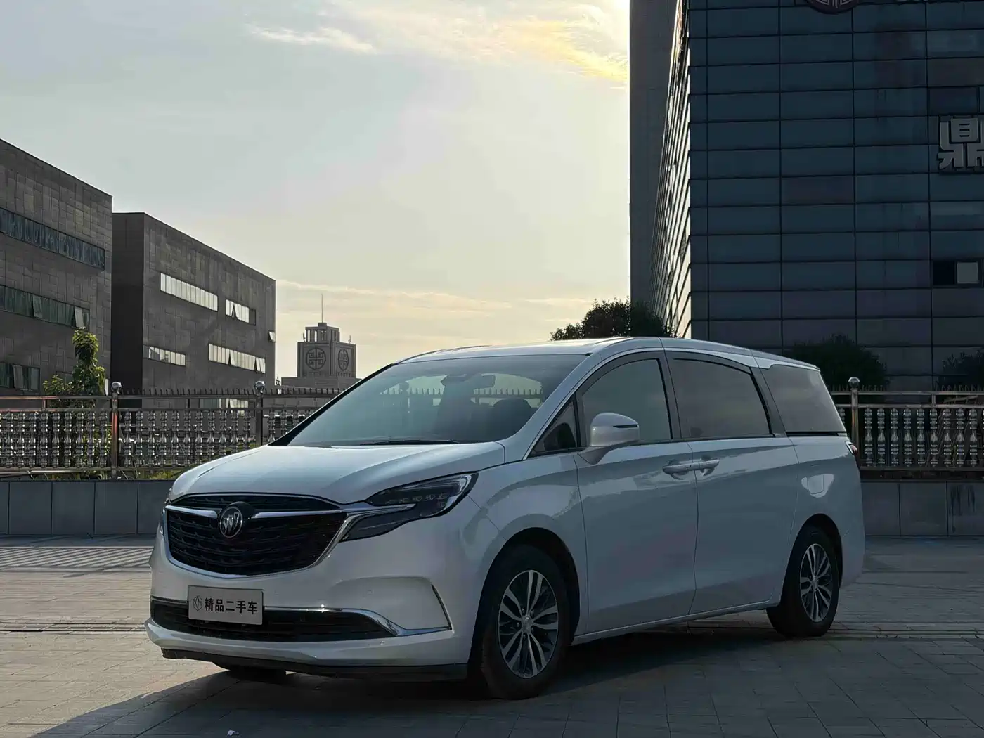 Buick GL8 2021 ES Landlord 653T Premium