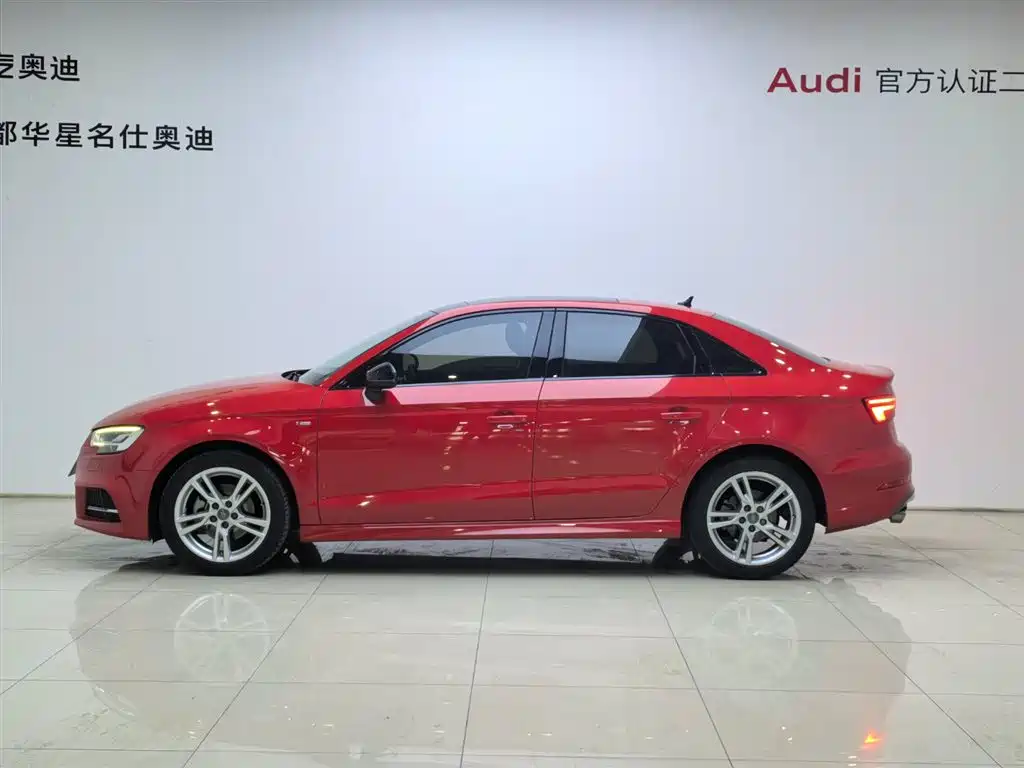 Audi A3 2019 Limousine 35 TFSI Fashion China V фото 3