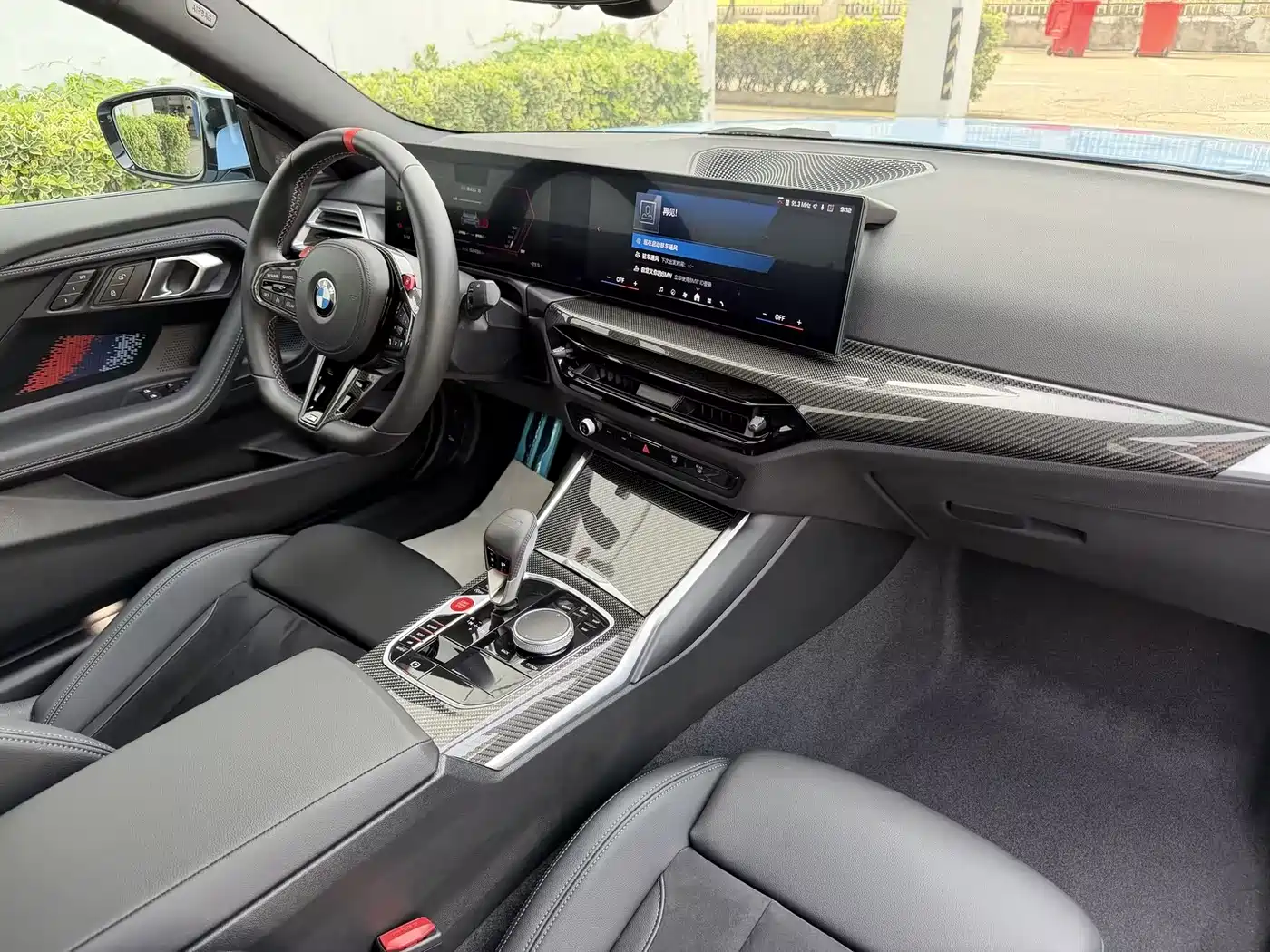 BMW M2 2024 M2 фото 19