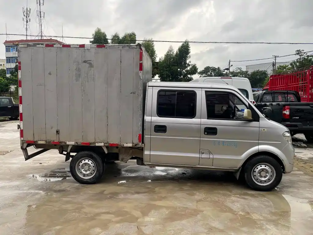 Dongfeng Xiaokang DFSK C32 2018 2016 1.5L Standard Model China IV DK15