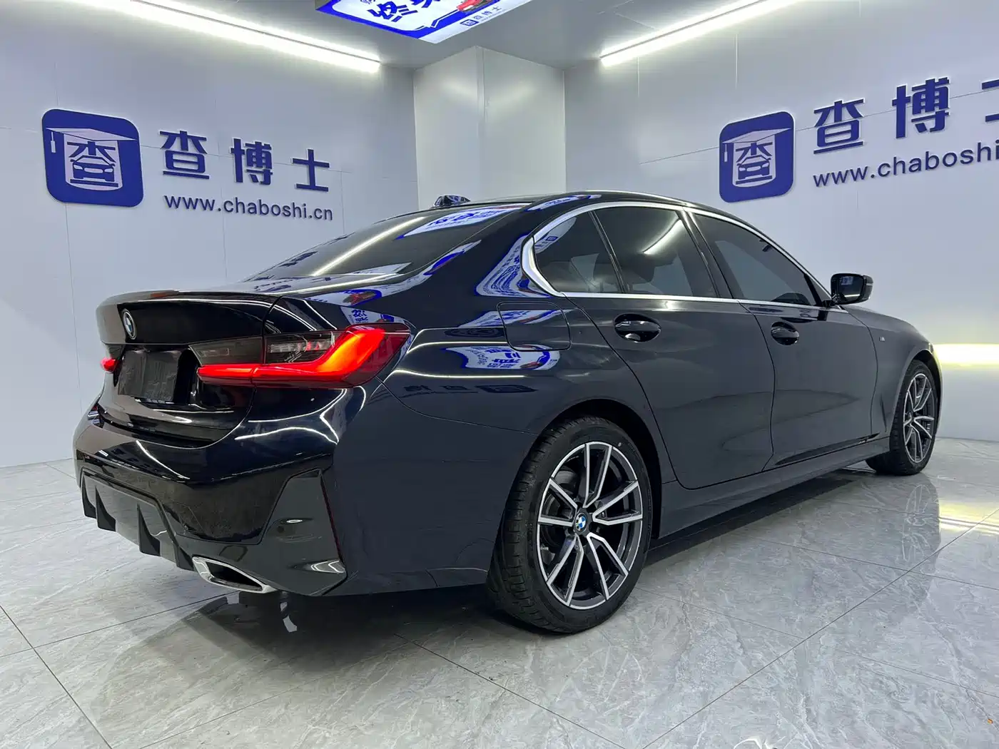 BMW 3 Series 2023 320i M Sport Package фото 18