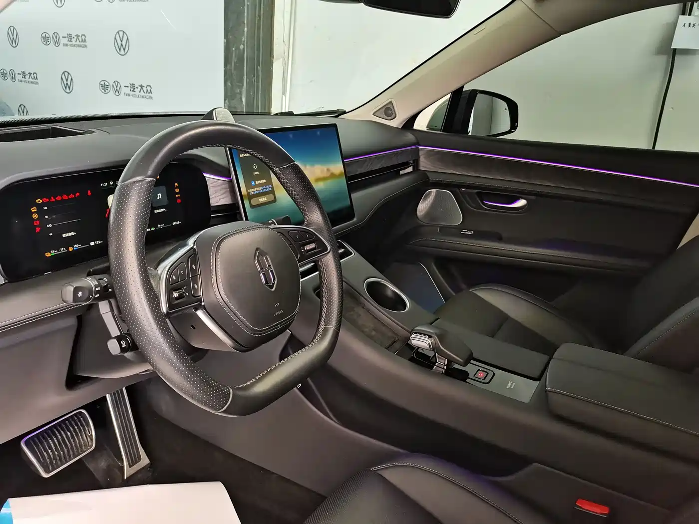 AITO Wenjie AITO M5 2022 Extended Range AWD Ultimate Edition фото 8