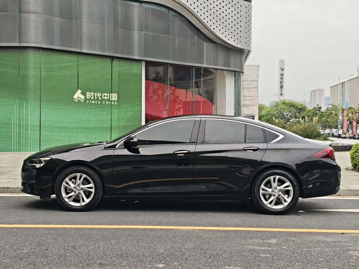 Buick Regal 2021 552T Elite фото 19