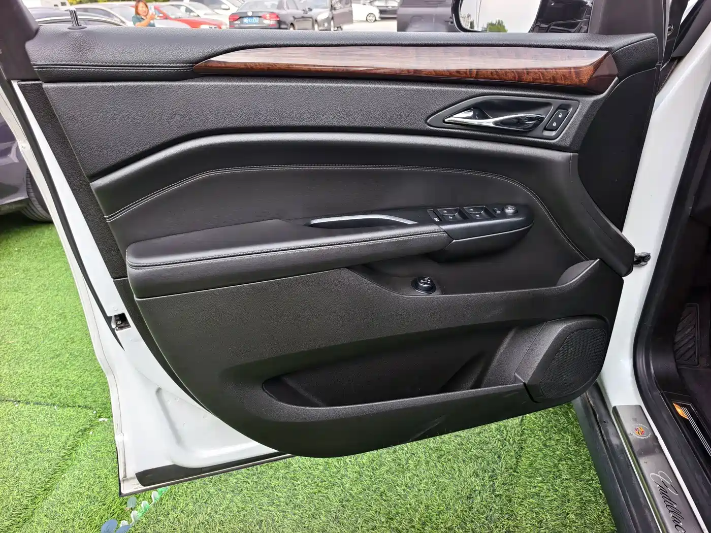 Cadillac SRX 2013 2012 3.0L Luxury Model