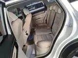 Фото 17 - Geely ICON