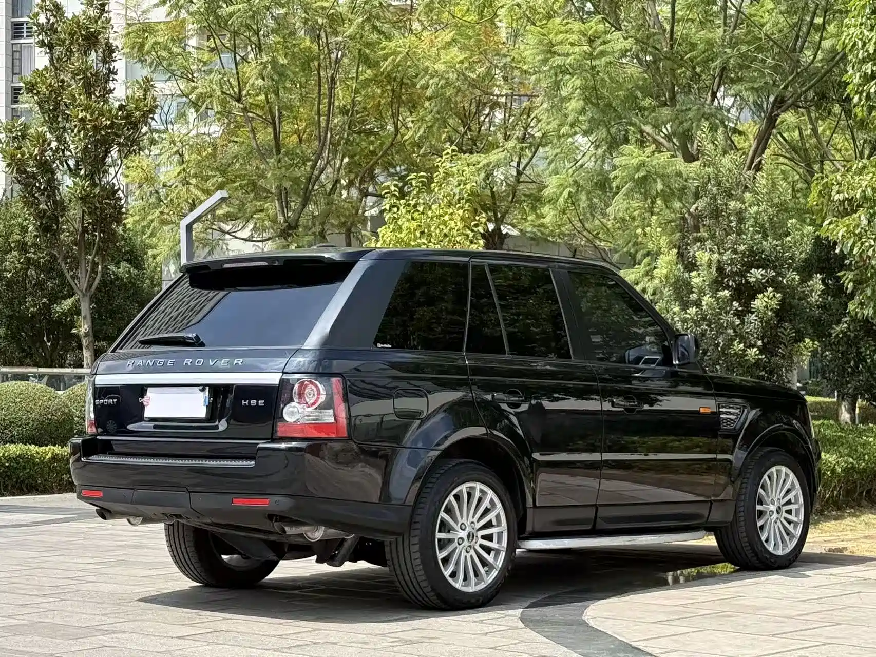 Photo 7 - Land Rover Range Rover Sport