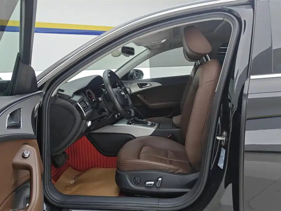 Audi A6L 2018 Model 35 TFSI Collector's Edition фото 9