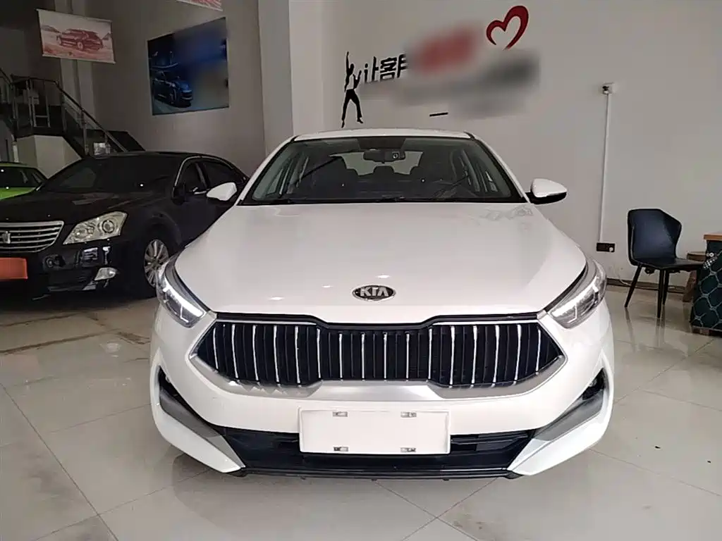 Kia K3 2019 1.5L CVT Smart Connect Edition фото 3