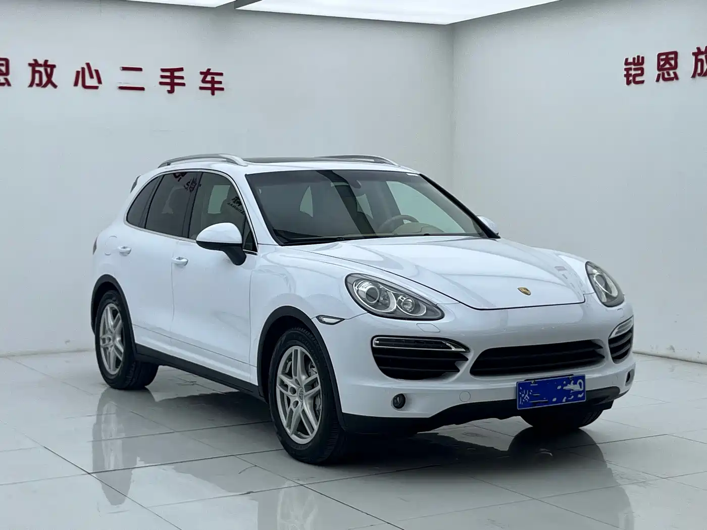 Porsche Cayenne 2011 Cayenne S Hybrid 3.0T фото 3