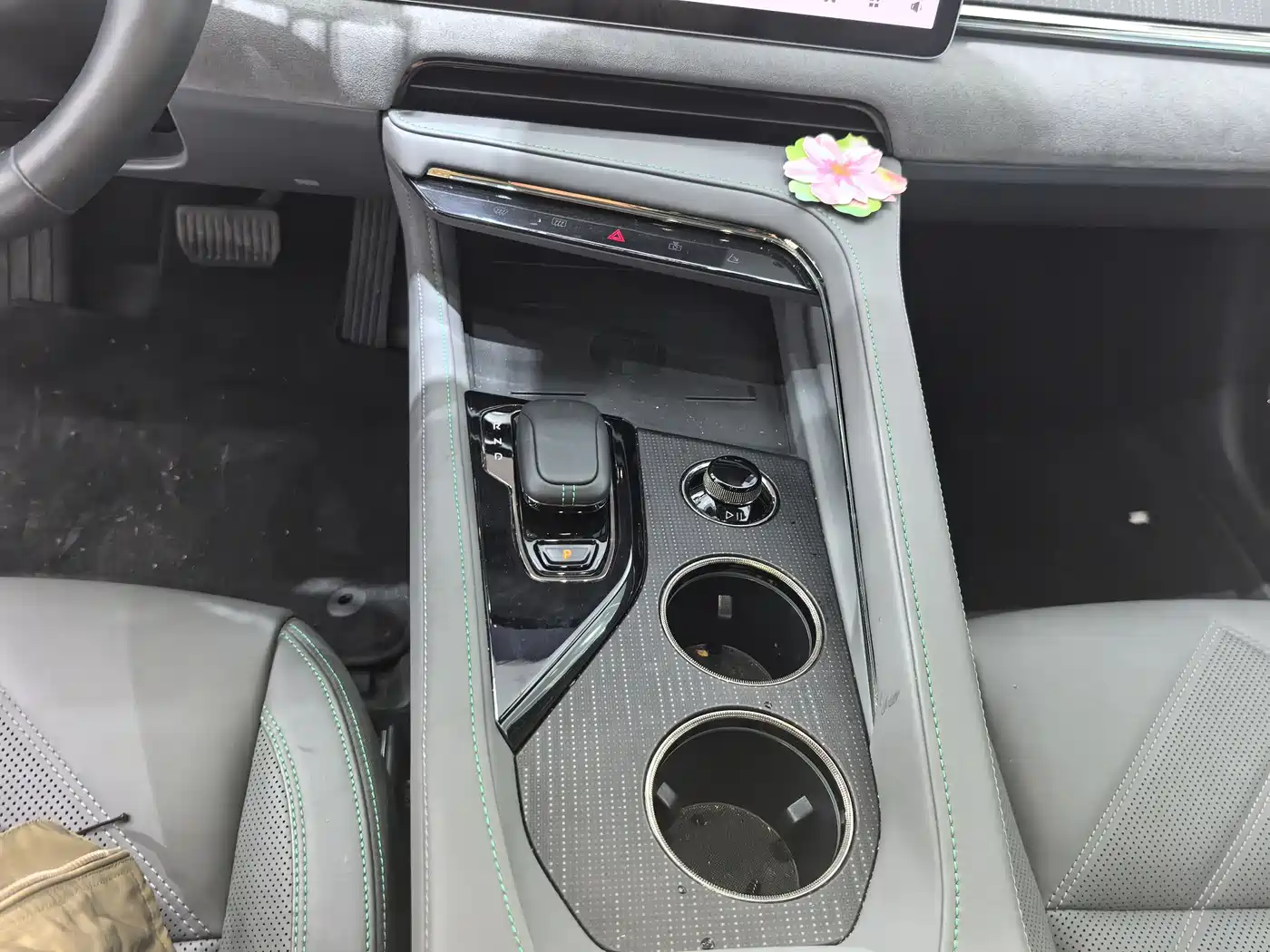 ZEEKR EXTREME KRYPTON 001