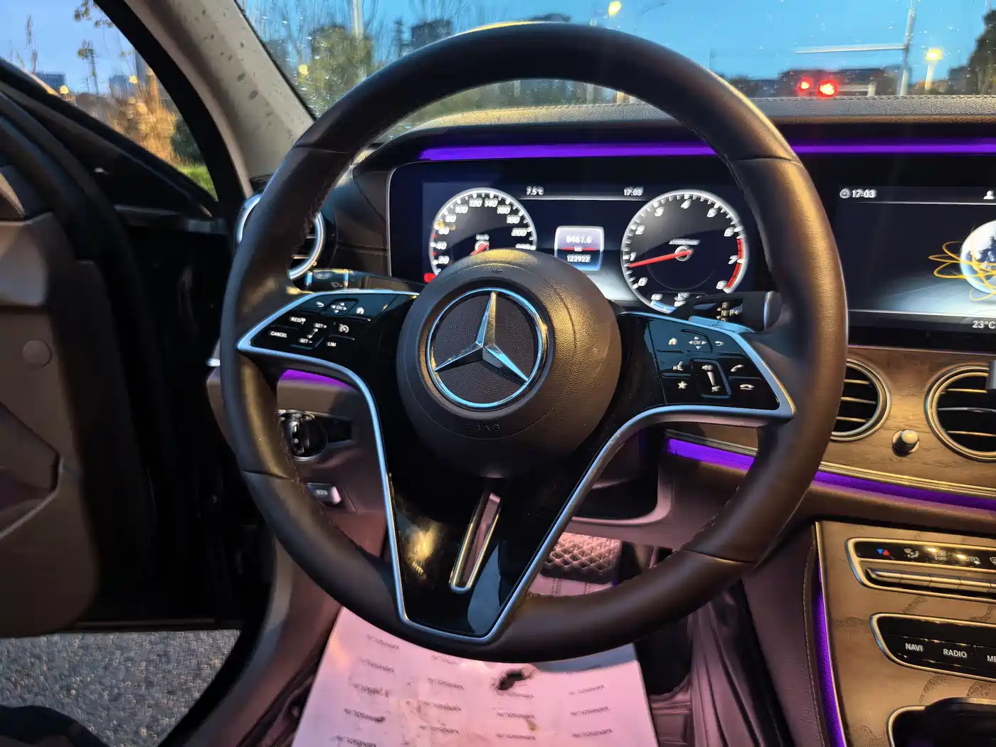 Mercedes-Benz E-Class 2019 E 300 L Luxury фото 10