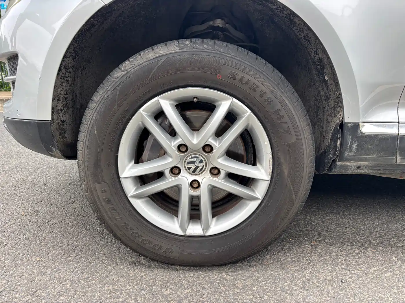Volkswagen Touareg 2007 3.6L Luxury фото 14