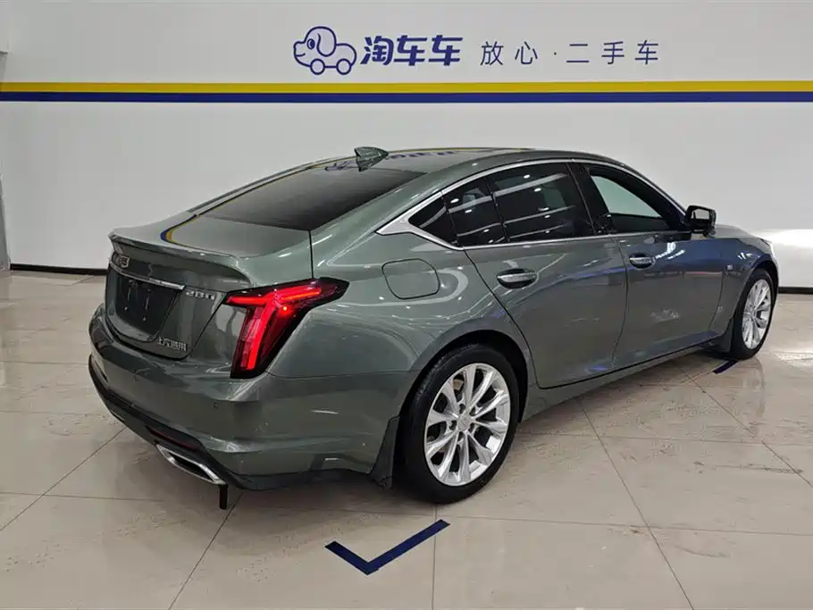 Cadillac CT5 2022 28T Luxury (Standard) фото 3