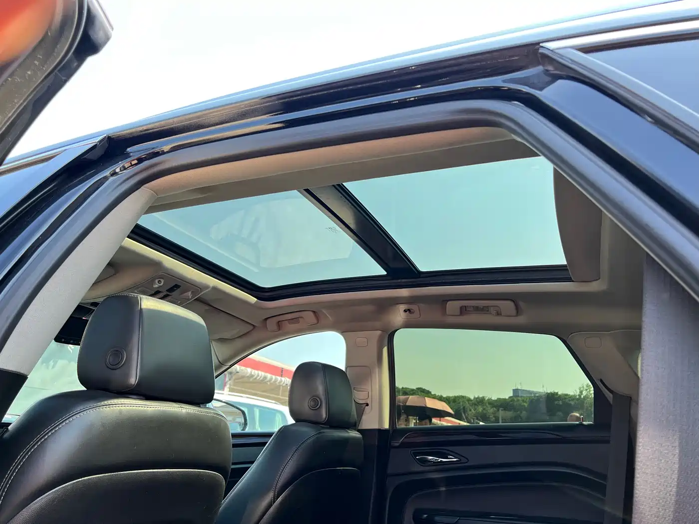 Cadillac SRX 2014 3.0L Luxury Model фото 28