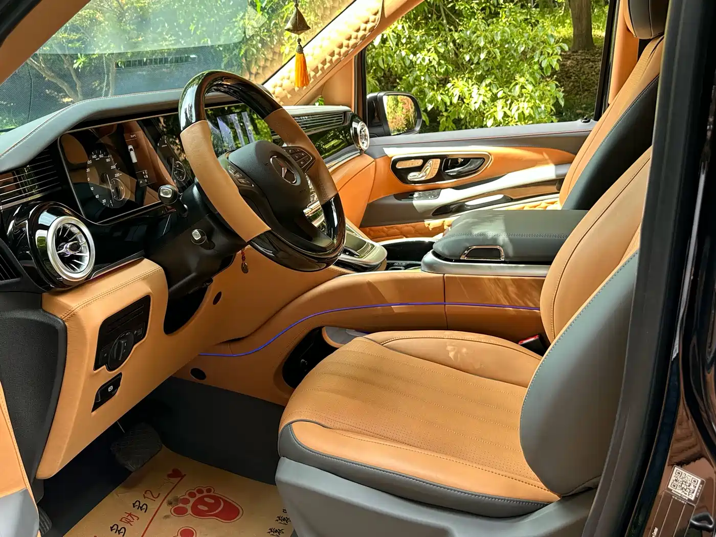 Mercedes-Benz Vito 2023 2.0T Elite 7-Seater фото 5