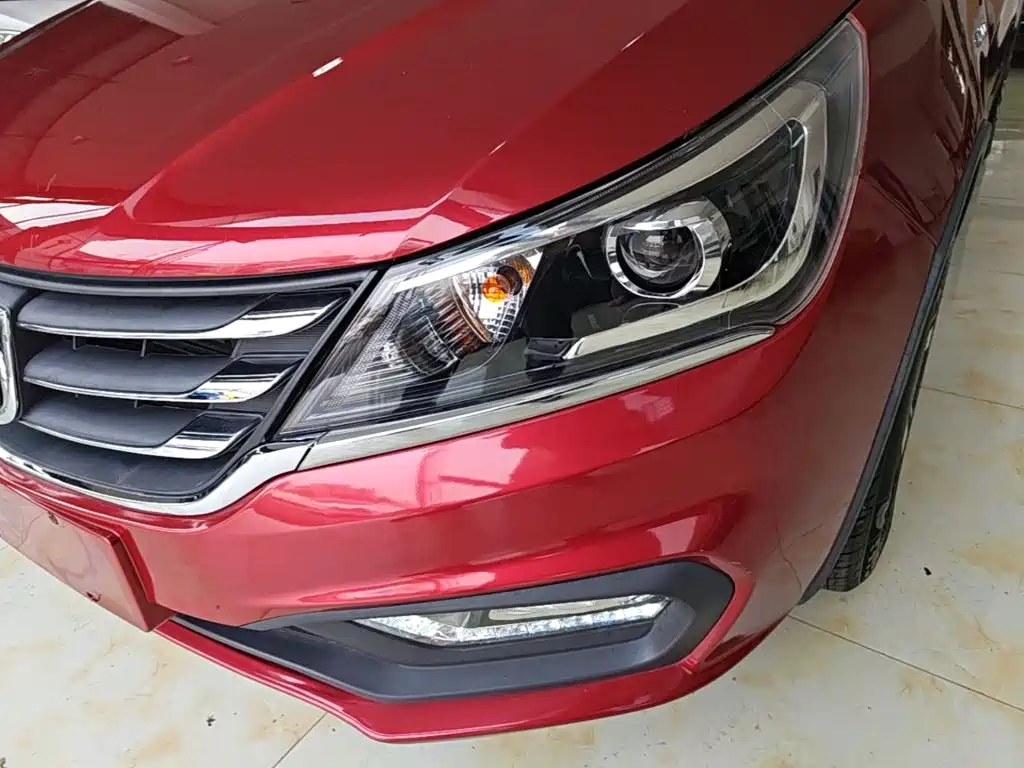 Photo 24 - Baojun 310W