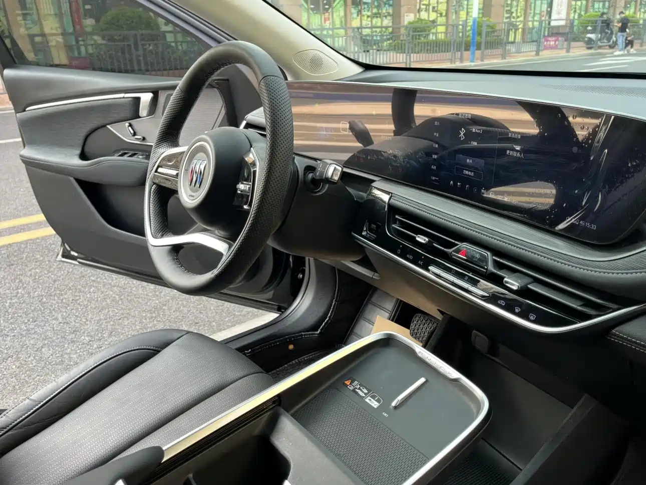 Buick LaCrosse 2023 28T Premium Edition фото 16
