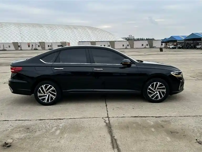 Volkswagen Lavida 2023 280TSI DSG Starlight Comfort Edition фото 4
