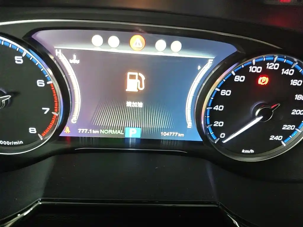 GAC Trumpchi Trumpchi GS8 2017 320T 2WD Luxury Smart Connect (7-seater) фото 12