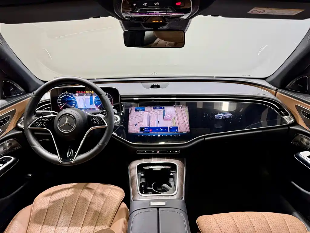 Mercedes-Benz E-Class 2024 Model E 300 L Luxury фото 15