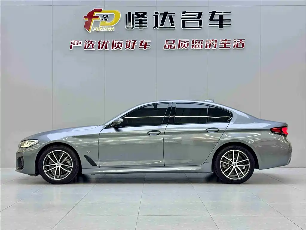 BMW 5 Series (Import) 2021 525i M Sport Package фото 4