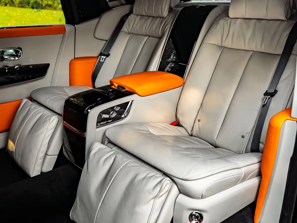 Rolls-Royce Phantom 2023 2024 Long Wheelbase Series II