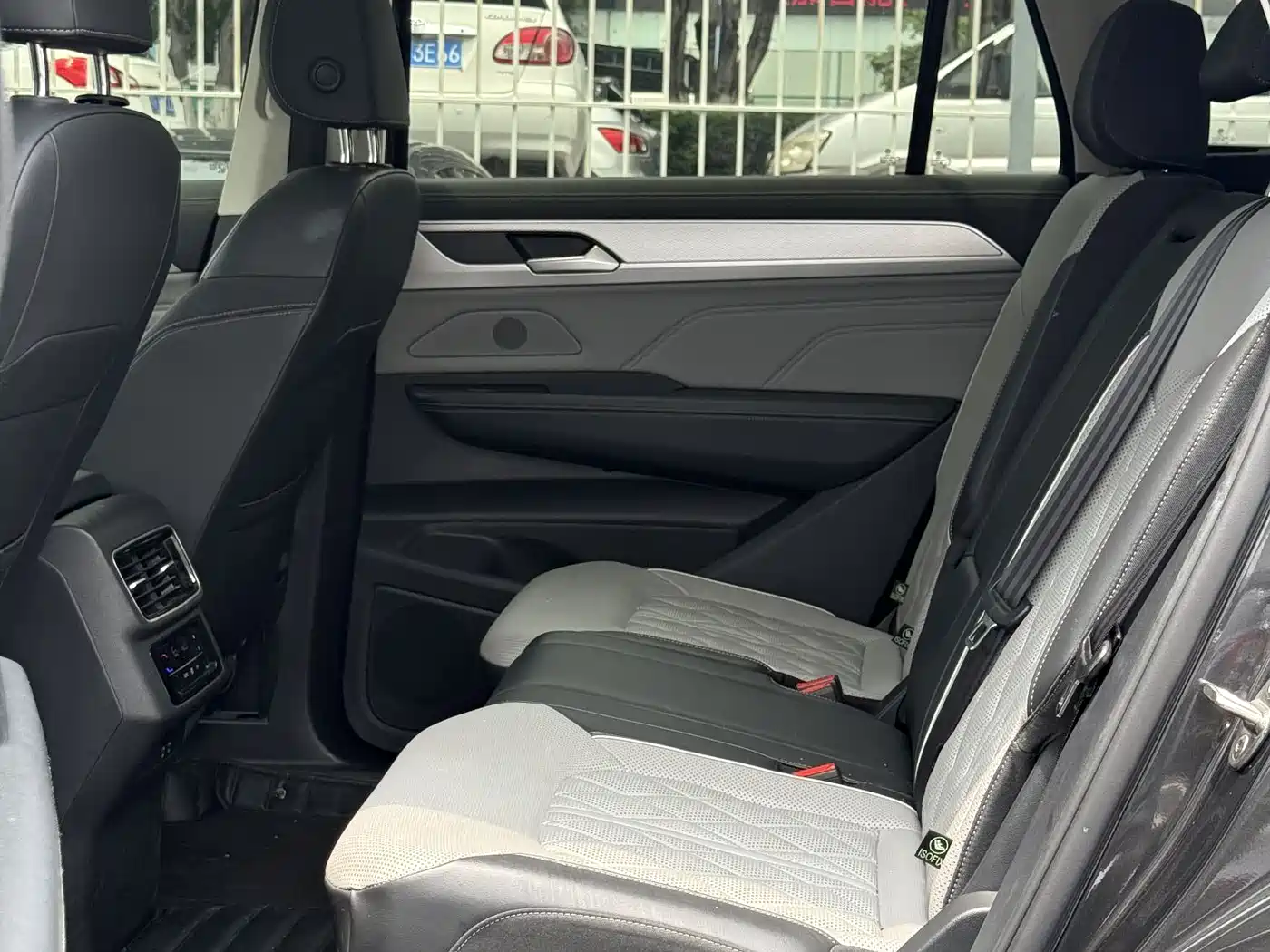 Volkswagen Talagon 2023 380TSI 4WD R-Line Touring Edition фото 7