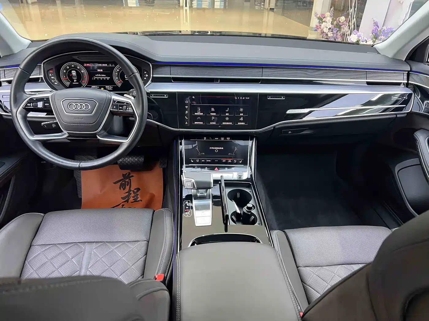 Audi A8 2023 A8L 45 TFSI quattro Luxury фото 6