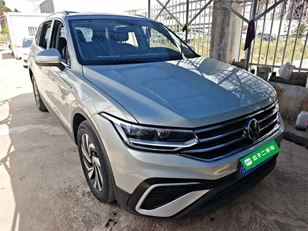 Volkswagen Tiguan L 2022 330TSI Automatic 2WD Smart Edition фото 4