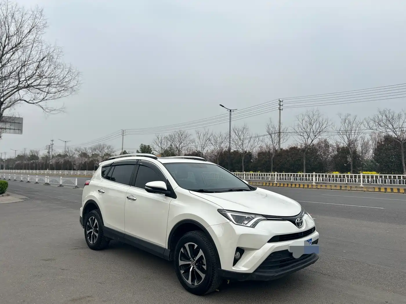 Toyota RAV4 Rongfang 2019 2.0L CVT 2WD Trend Edition China VI фото 7