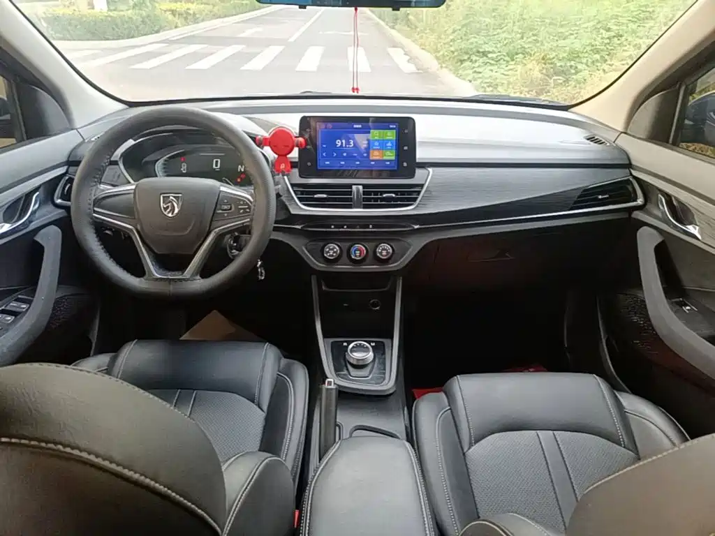 Baojun 360 2019 2018 1.5L Automatic Elite (China V)