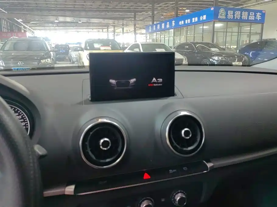Audi A3 2019 Sportback 35 TFSI Progressive China VI фото 13