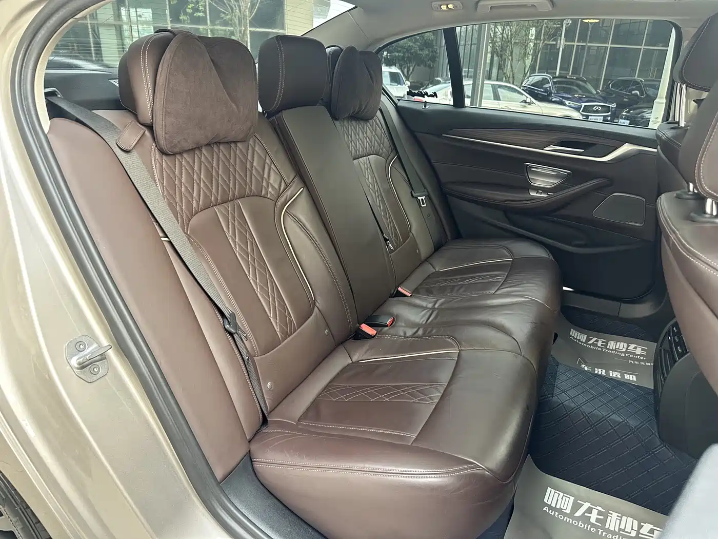 BMW 5 Series New Energy 2019 Facelift 530Le Luxury Package фото 7