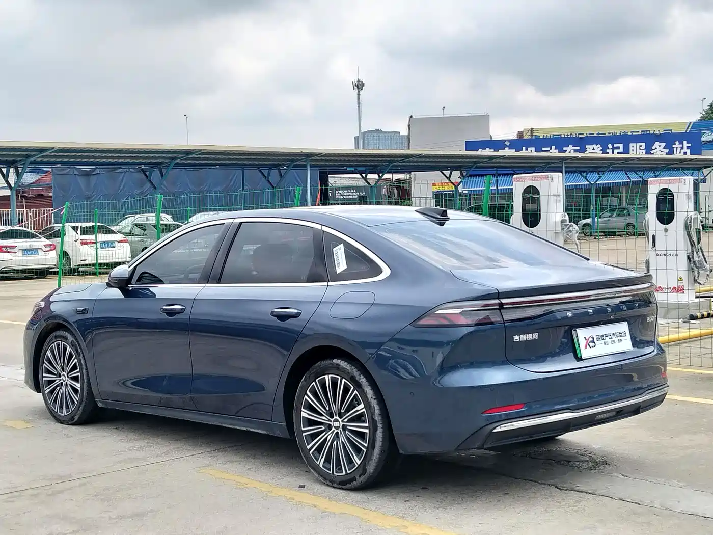 Geely Galaxy Galaxy A7 2025 EM-i фото 5