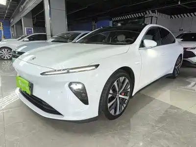 NIO ET7