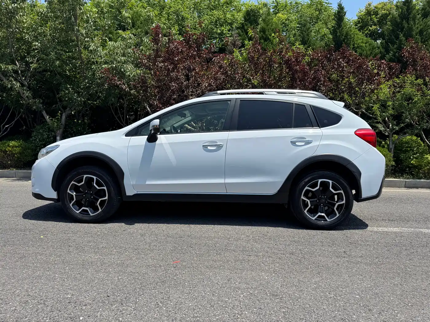 Subaru XV 2012 2.0i Luxury Navigation Edition фото 3