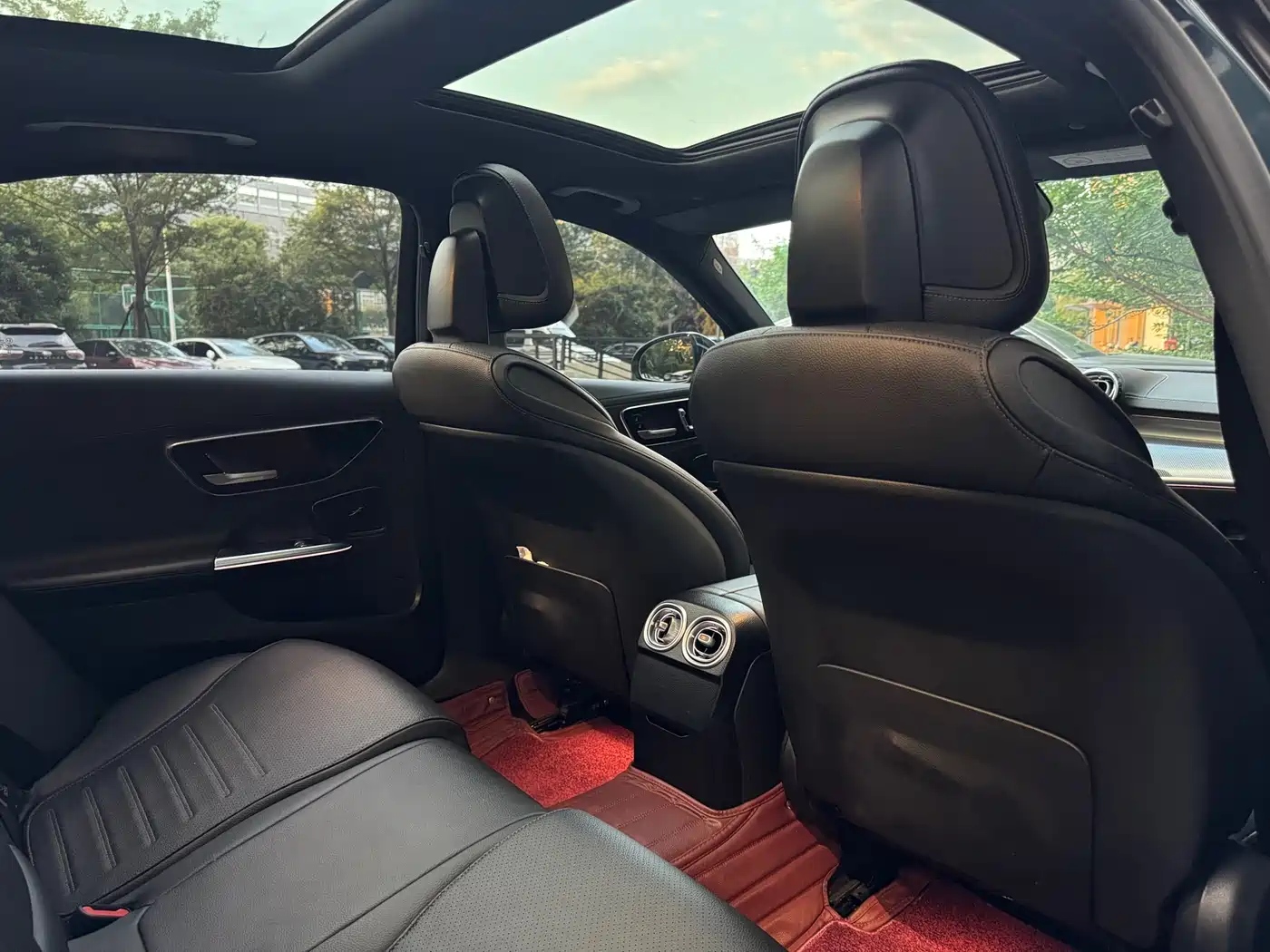 Mercedes-Benz C-Class 2022 C 260 L Night Sport Edition фото 16