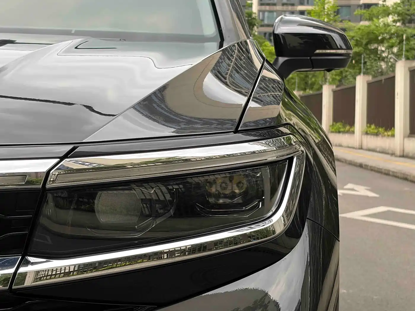 Volkswagen Talagon 2021 330TSI 2WD Luxury Premium Edition фото 4