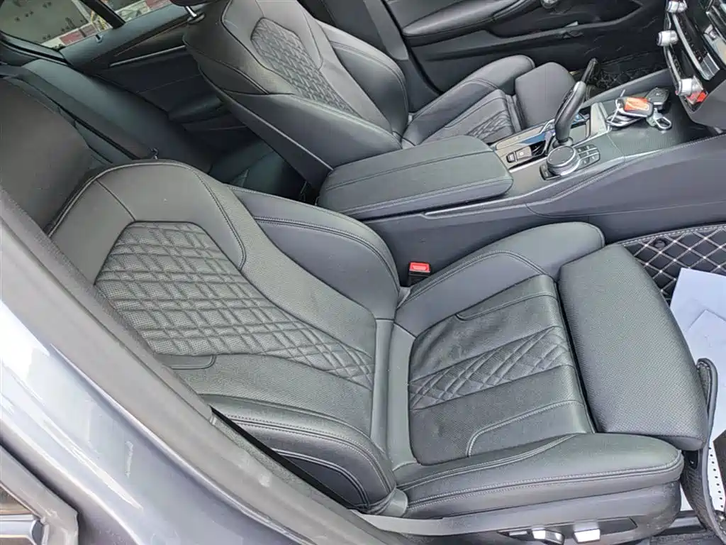 BMW 5 Series (Import) 2022 Facelift 525i M Sport Package фото 25