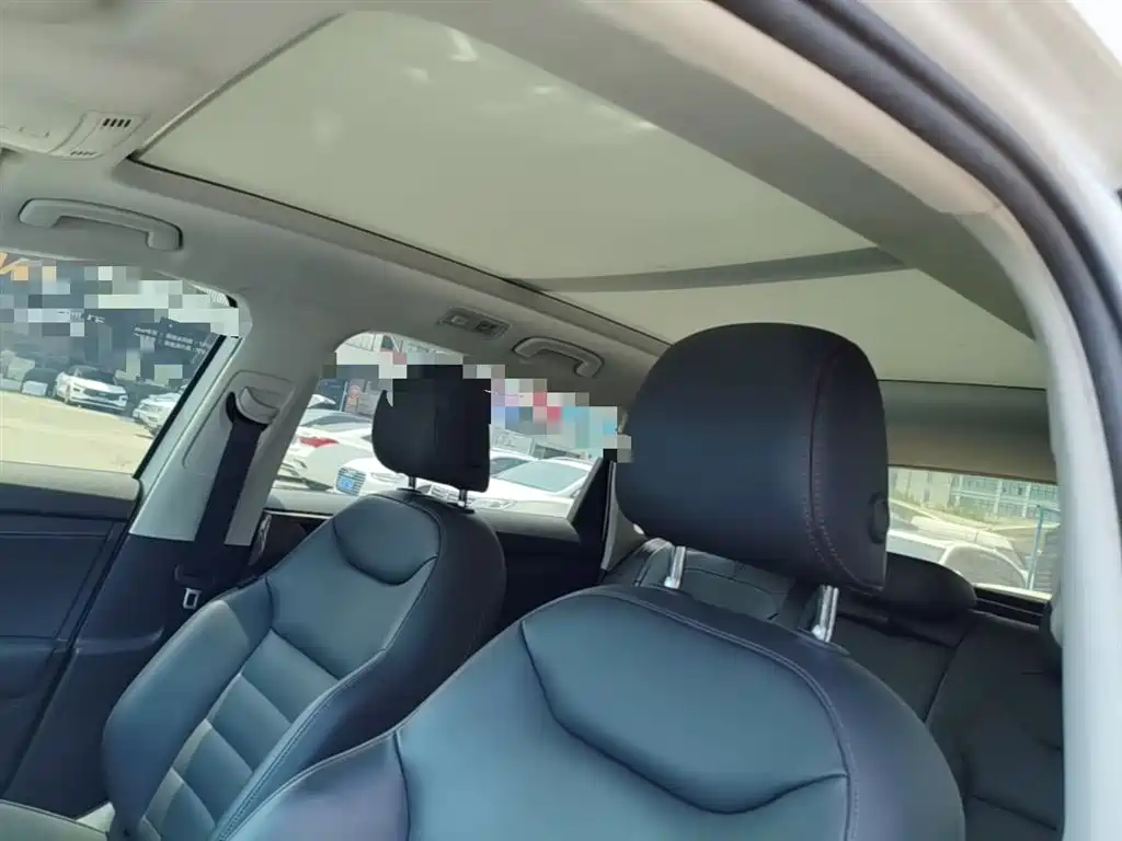 Volkswagen Tharu 2019 280TSI FWD Luxury Edition China VI фото 18