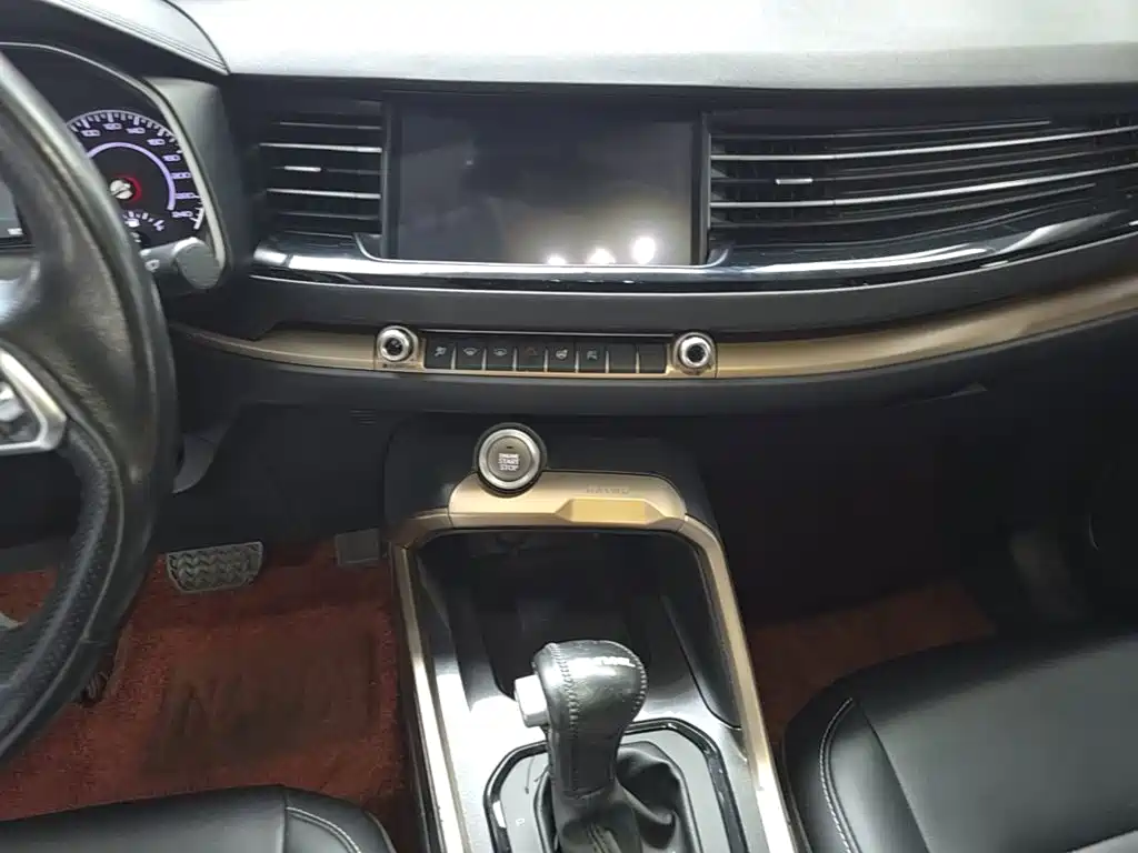 Фото 13 - Haval H6