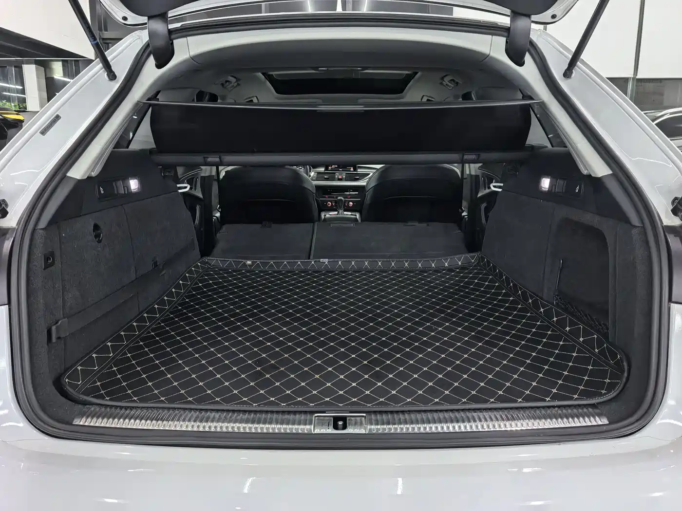 Audi A6 (Import) 2017 Avant 40 TFSI Sport фото 12