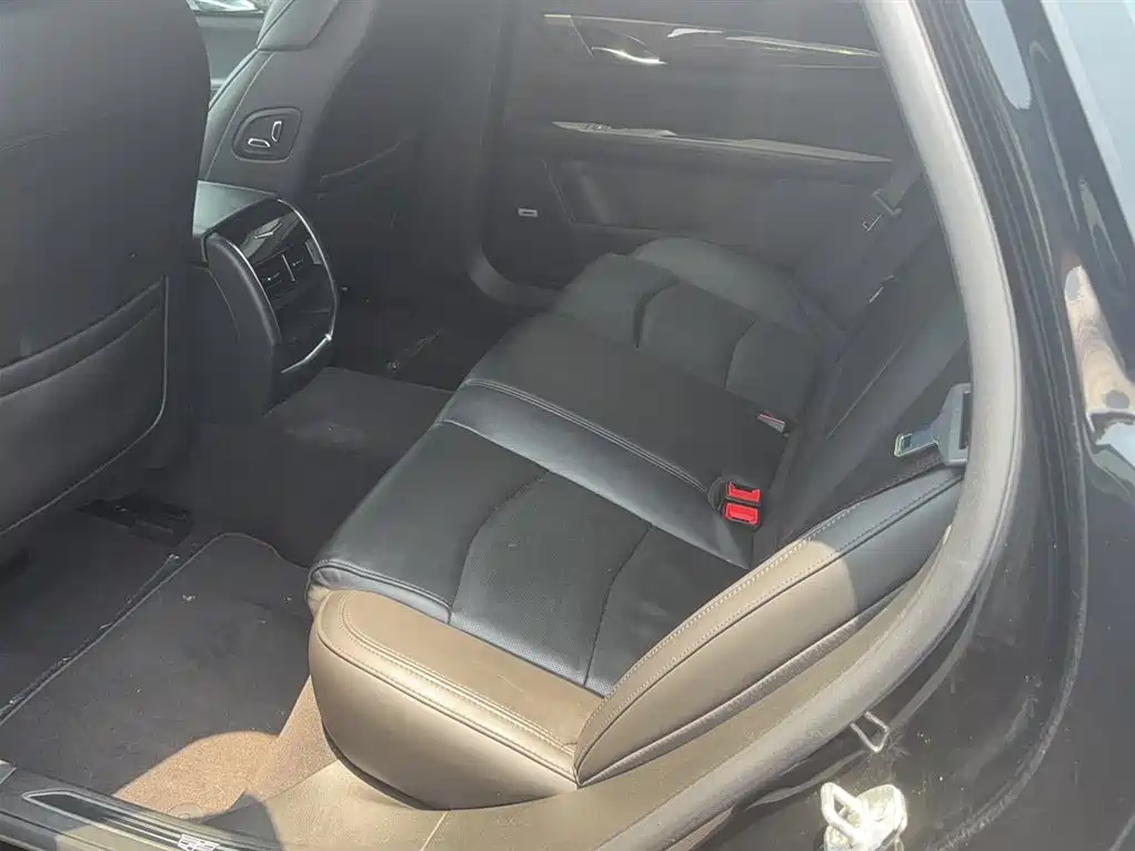 Cadillac CT6 2022 28T Luxury фото 14