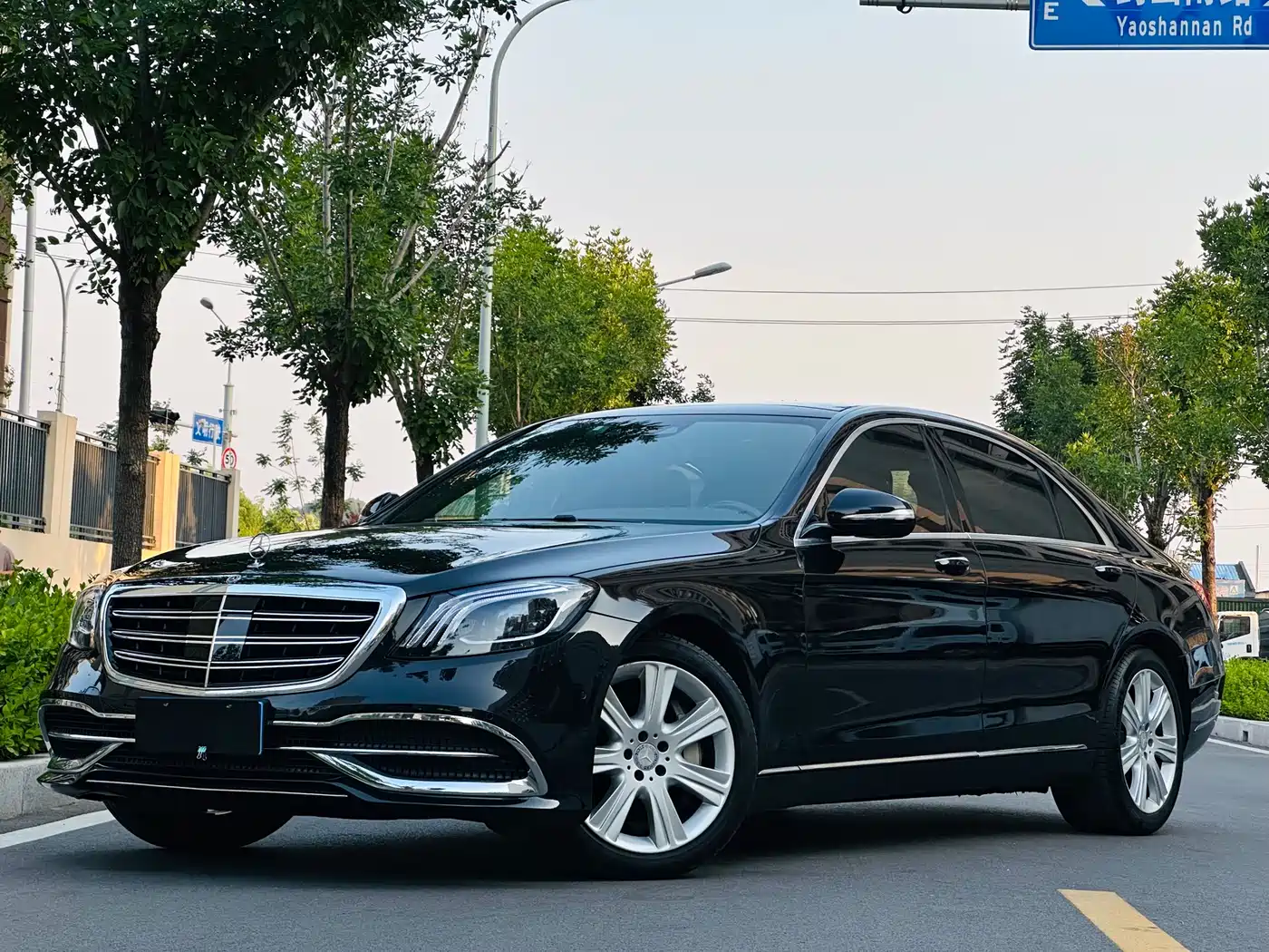 Mercedes-Benz S-Class 2015 S 400 L 4MATIC фото 15